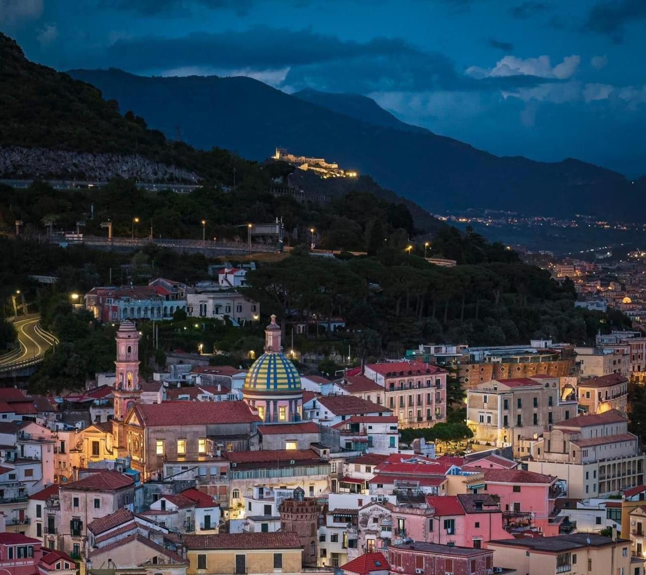 Апартаменты Vietri In Centro - Costa D'Amalfi Экстерьер фото